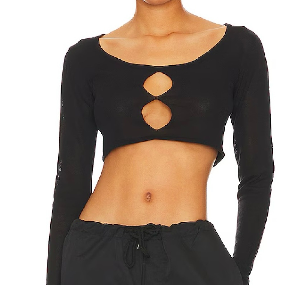 Black Cut-Out Long Sleeve Crop Top